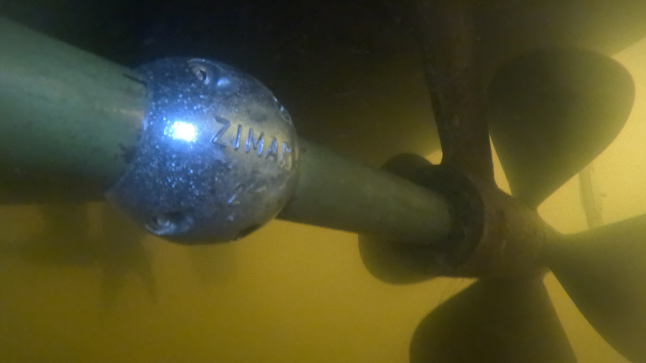 Hull Cleaning